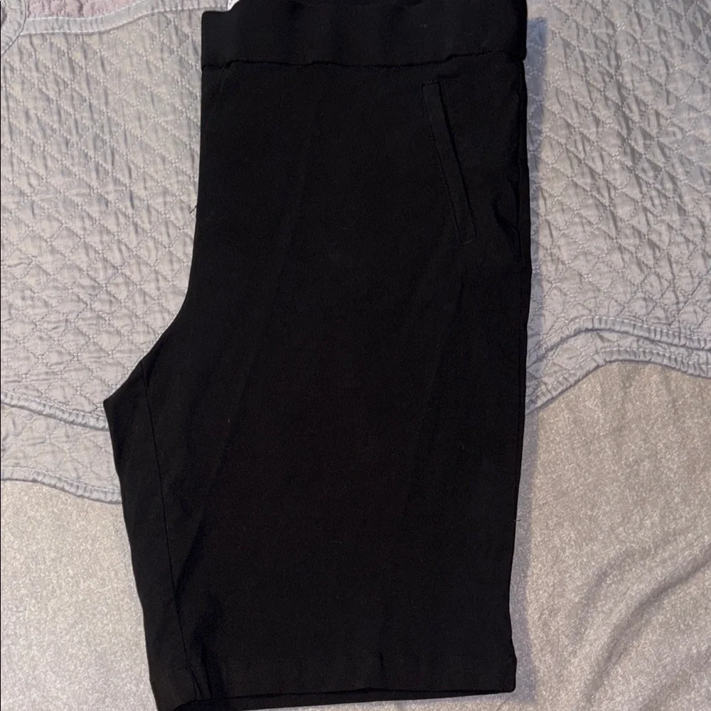 Women’s  Black Bermuda Shorts - Picture 8 of 11